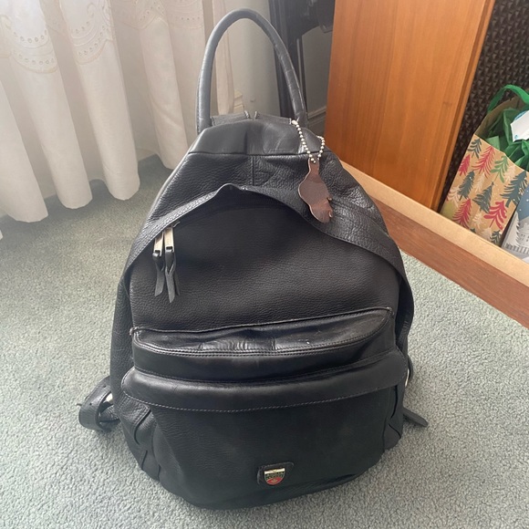 Roots Bags Vintage Roots Full Pebbled Leather Backpack Poshmark
